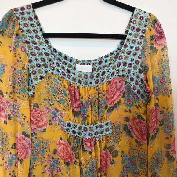 Flowy Silk Summer Top - Picture 1 of 3